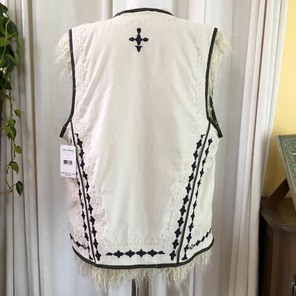 Free People Boho Embroidered Vest Small  New! - Picture 5 of 8
